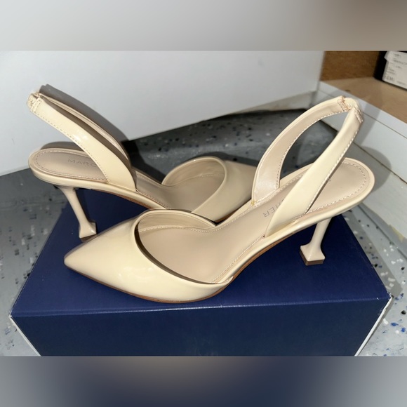 NWT: Brand new Marc Fisher closed toed nude heels - Picture 3 of 4